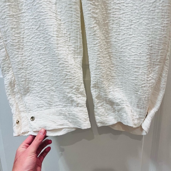 Sandro long-sleeved ivory pant Jumpsuit with gold snap buttons.Women’s M - Picture 12 of 13